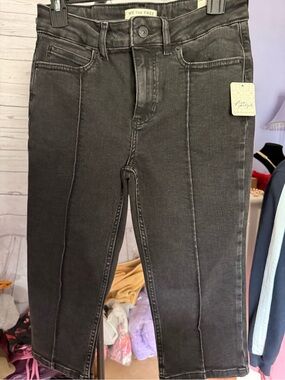 NWT We The Free Dusk to Dawn Capri